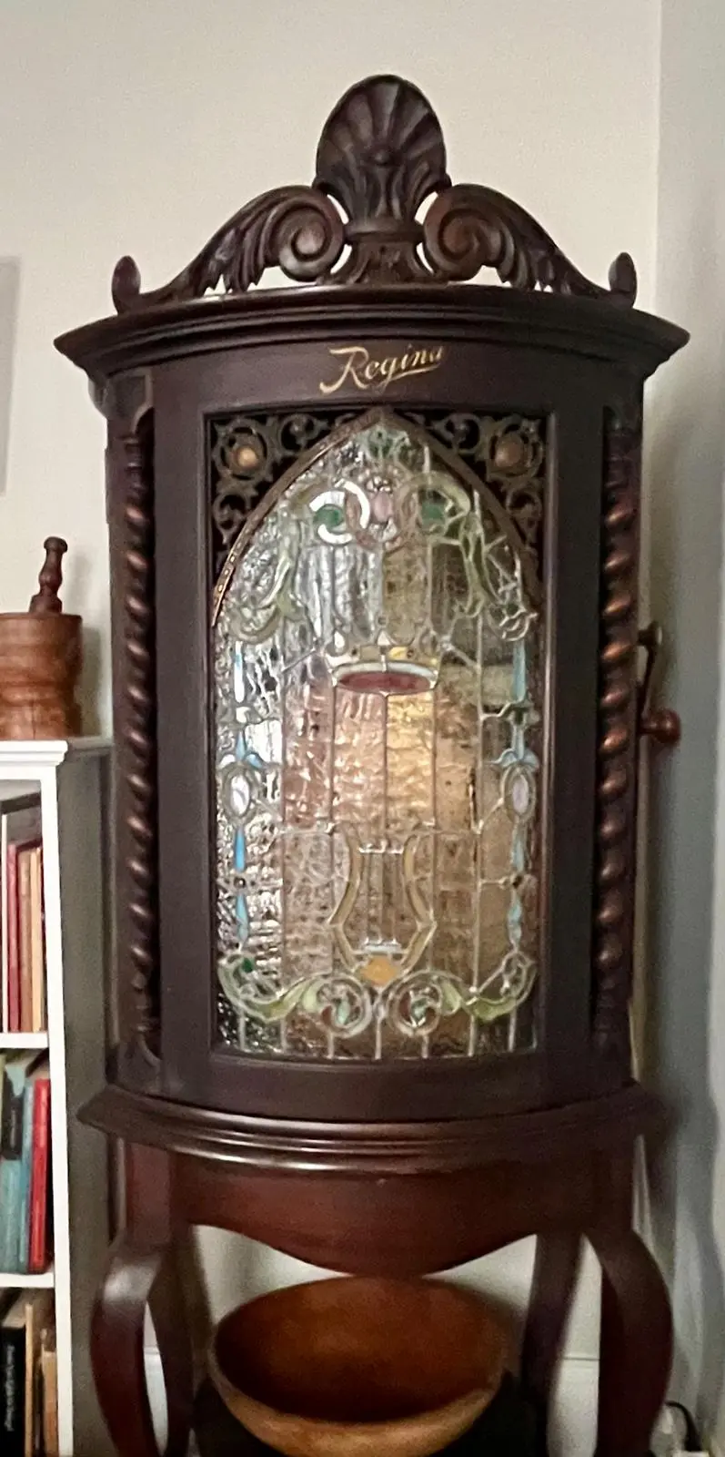 Regina Music Box — Stained Glass Restoration — detail 4